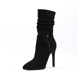 Ankle boot in faux suede