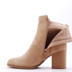 Ankle boot in faux suede