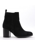 Ankle boot in faux suede