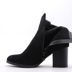 Ankle boot in faux suede