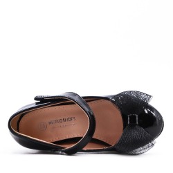 Girl's heeled pump