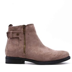 Ankle boot in faux suede