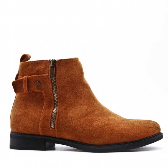 Ankle boot in faux suede