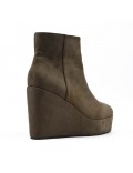 Ankle boot in faux suede