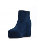 Ankle boot in faux suede