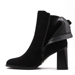 Ankle boot in faux suede