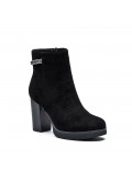 Ankle boot in a mix of materials for autumn and winter