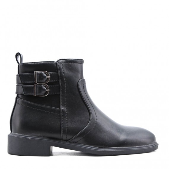 Faux leather ankle boot