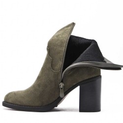 Ankle boot in faux suede