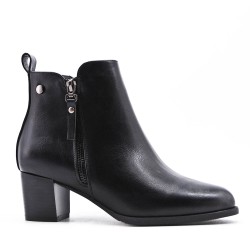 Faux leather ankle boot