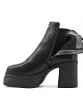 Faux leather ankle boot Big size