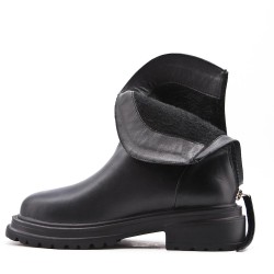 Faux leather ankle boot Big size