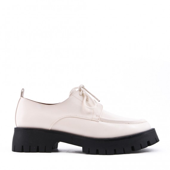 Women's mocassin in faux leather