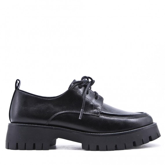 Women's mocassin in faux leather