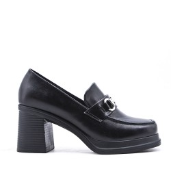 Women's mocassin in faux leather