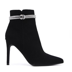 Faux leather ankle boot