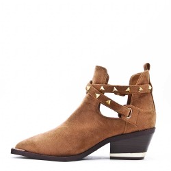 Ankle boot in a mix of materials 