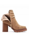 Ankle boot in faux suede