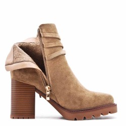 Ankle boot in faux suede