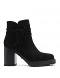 Ankle boot in faux suede