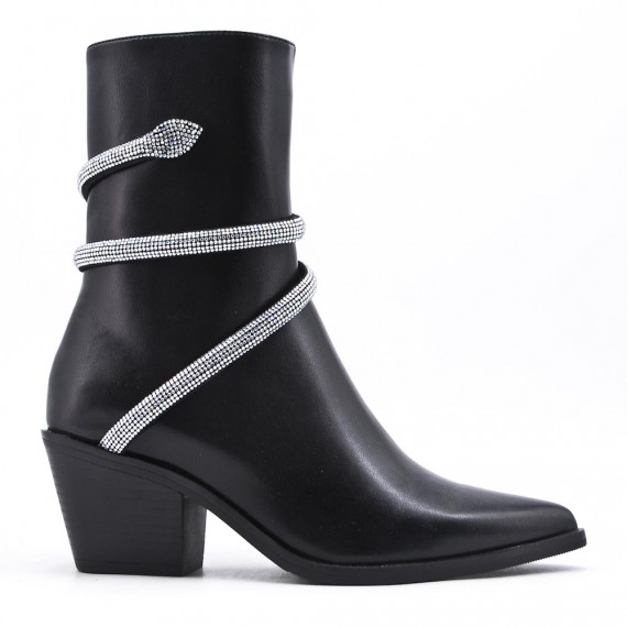 Ankle boot in a mix of materials 