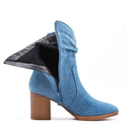 Ankle boot in faux suede