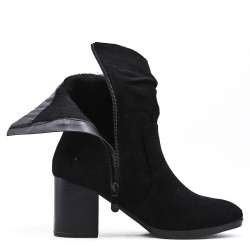 Ankle boot in faux suede