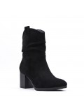 Ankle boot in faux suede