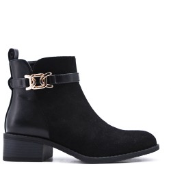 Ankle boot in a mix of materials for autumn and winter