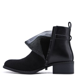 Ankle boot in a mix of materials 