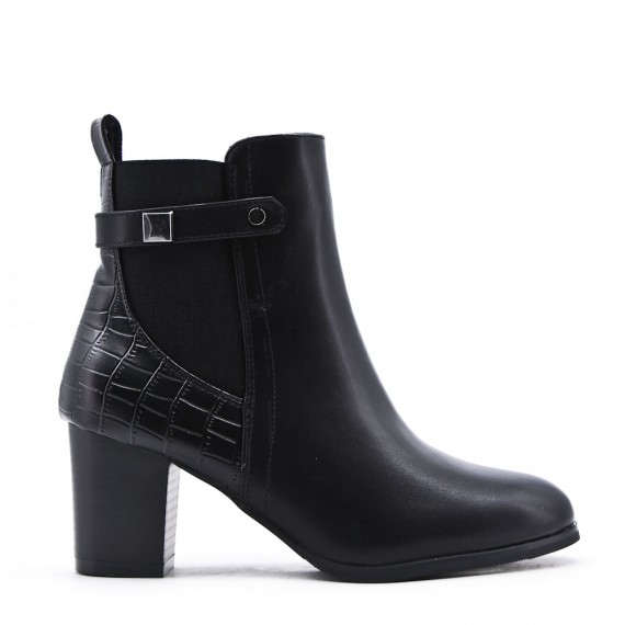 Faux leather ankle boot