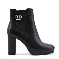 Faux leather ankle boot