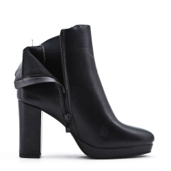 Faux leather ankle boot