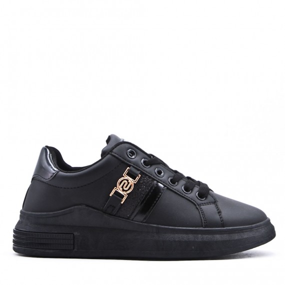 Women's faux leather lace up sneaker