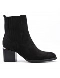 Ankle boot in faux suede