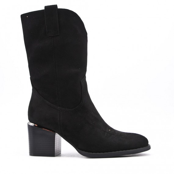 Ankle boot in faux suede