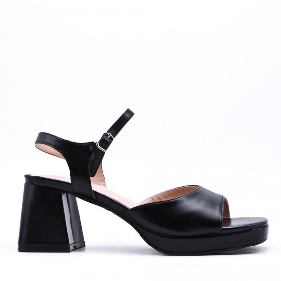 Faux leather heeled sandal