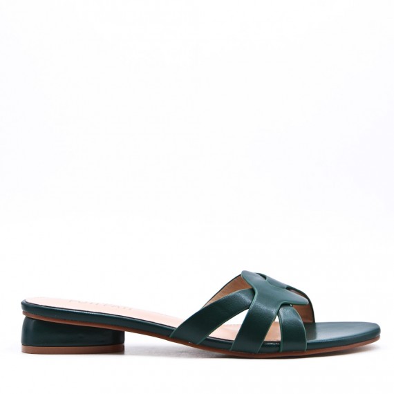 Large size 38-42 low heel sandal in faux leather for women