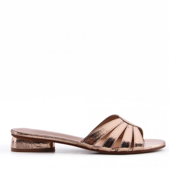 Low-heel sandal in mixed materials for women