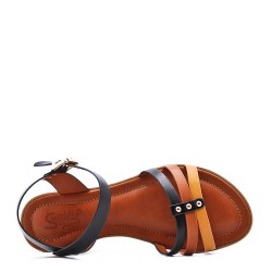 Flat sandals in faux leather for women