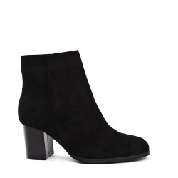 Ankle boot in a mix of materials for autumn and winter