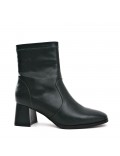 Ankle boot in a mix of materials for autumn and winter