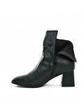 Ankle boot in a mix of materials for autumn and winter