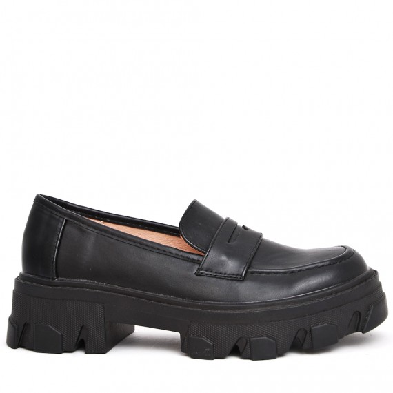 Women's mocassin in faux leather