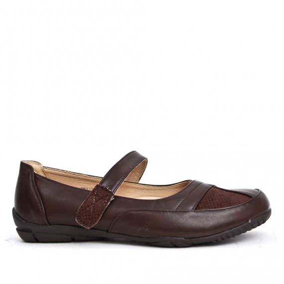  Faux leather comfort shoes