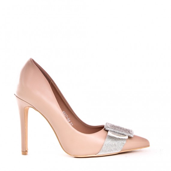 Leatherette pump with heels