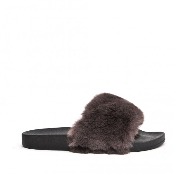 Winter fur slipper