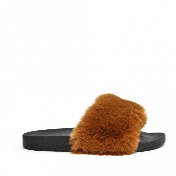 Winter fur slipper