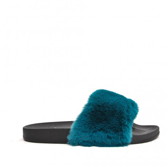 Winter fur slipper