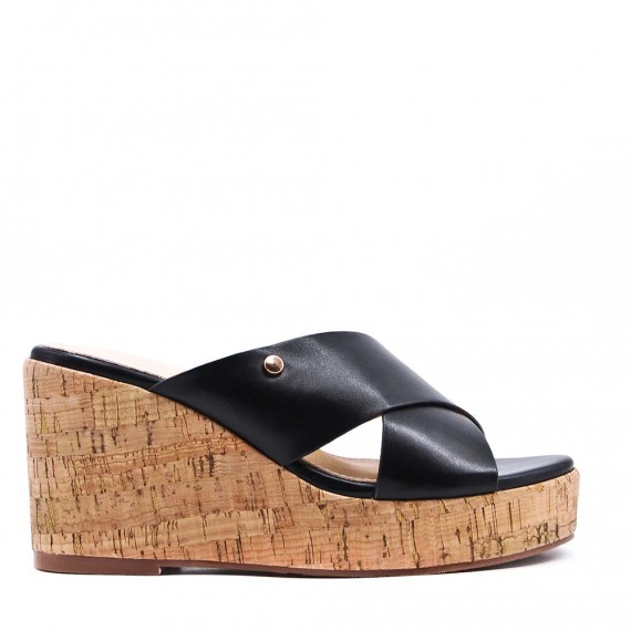 Mixed material wedge sandal